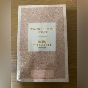 Coach Dreams Sunset BNIB 40ml